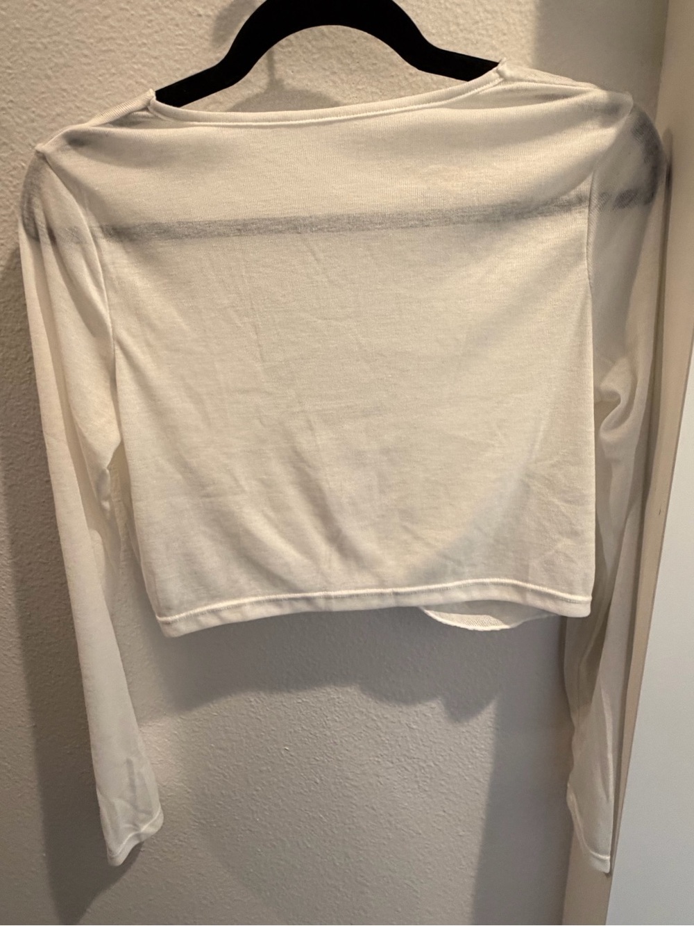 White Marie Louise Paris lightweight Wrap Top - M - Picture 3 of 4